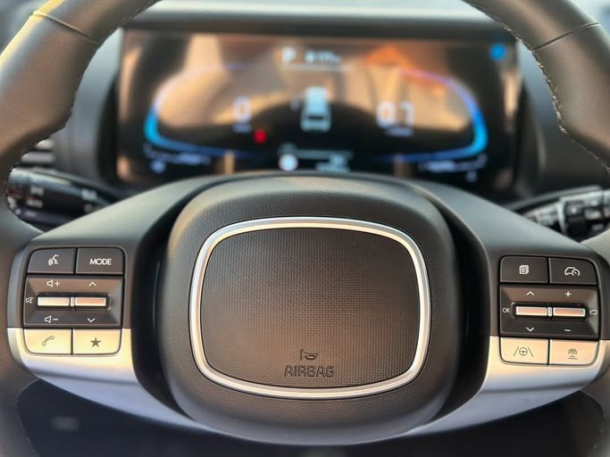 Used Hyundai Casper, 1.0 l, 2023 in Sharjah by Badar Used Cars, Red color.  | AUTO.AE