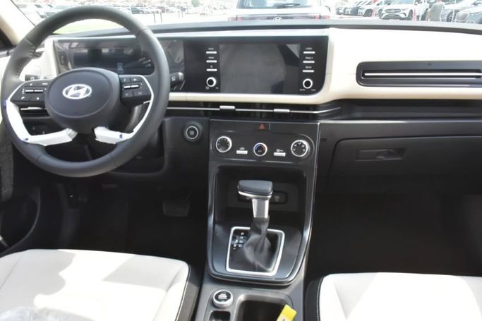 New Hyundai Creta II Facelift, 1.5 l, 2025 in Sharjah by Alfaris Used Cars, Silver color.  | AUTO.AE