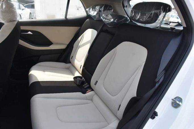 New Hyundai Creta II Facelift, 1.5 l, 2025 in Sharjah by Alfaris Used Cars, White color.  | AUTO.AE