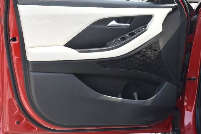 New Hyundai Creta II Facelift, 1.5 l, 2025 in Sharjah by Alfaris Used Cars, Red color.  | AUTO.AE