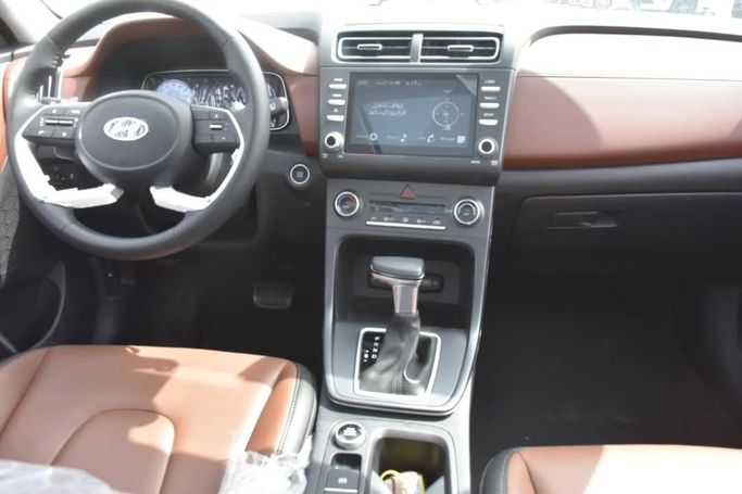 New Hyundai Creta II Facelift, 1.5 l, 2025 in Sharjah by Alfaris Used Cars, White color.  | AUTO.AE