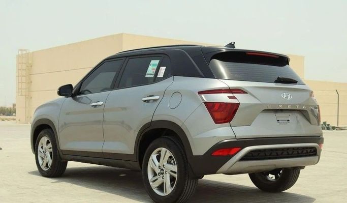 Подержанный Hyundai Creta II Рестайлинг, 1.5 л, 2025 в Шардже от Al Sayed Khamis Used Cars Серебристый цвет. GCC | AUTO.AE