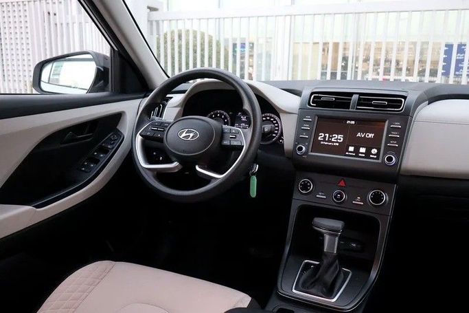 Used Hyundai Creta II, 1.5 l, 2023 in Sharjah by Al Rukin Al Saudi, White color. GCC Specs | AUTO.AE