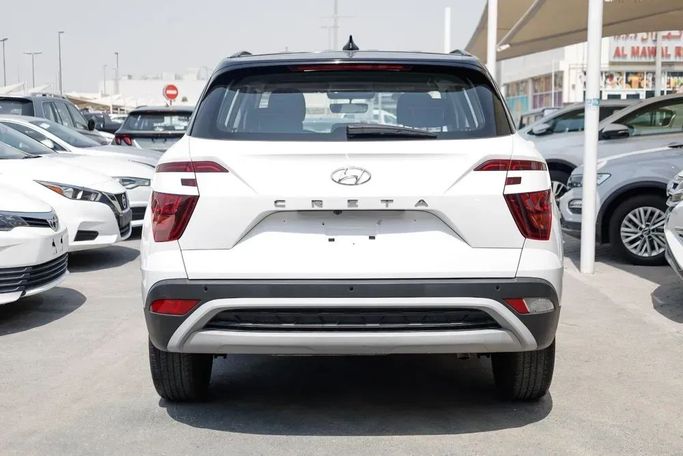 Подержанный Hyundai Creta II Рестайлинг, 2.0 л, 2024 в Шардже от Qasr Al Furqan Used Cars Белый цвет. GCC | AUTO.AE