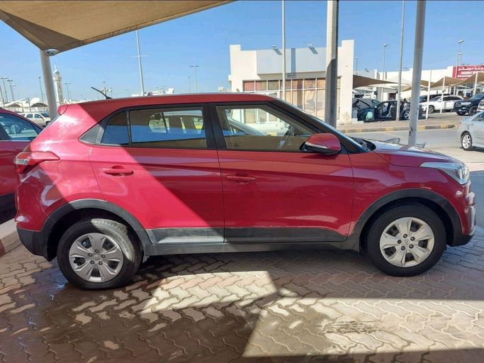 Used Hyundai Creta I, 1.6 l, 2017 in Sharjah by Al Qanaah Used Cars, Red color. GCC Specs | AUTO.AE