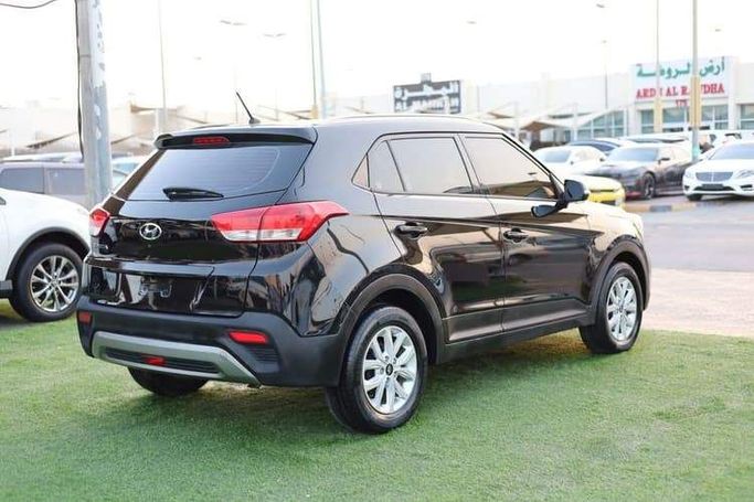 Подержанный Hyundai Creta I, 1.6 л, 2020 в Шардже от OMC Used Cars Черный цвет. GCC | AUTO.AE