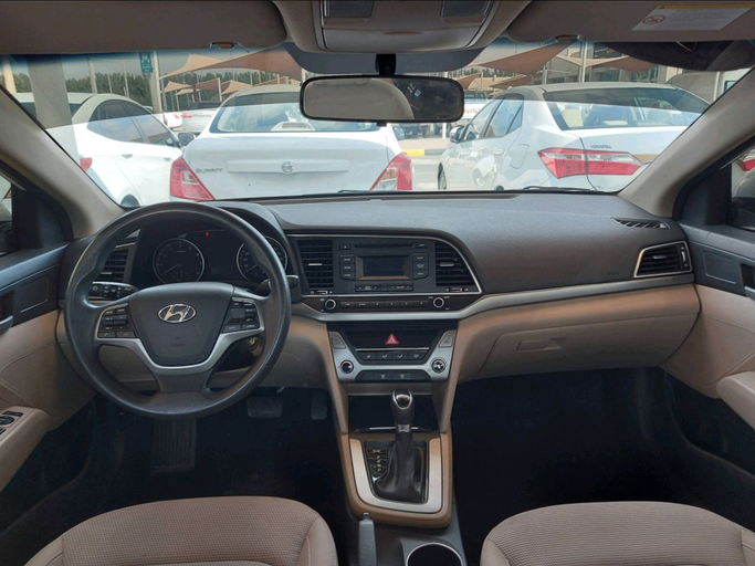 Used Hyundai Elantra VI (AD), 2.0 l, 2017 in Sharjah by Alhamoor Used Cars, White color. GCC Specs | AUTO.AE