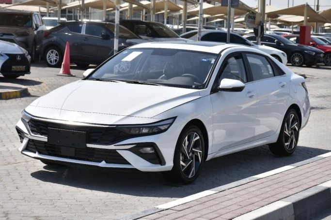 New Hyundai Elantra VII (CN7) Facelift, 1.6 l, 2024 in Sharjah by Alfaris Used Cars, White color. Other | AUTO.AE