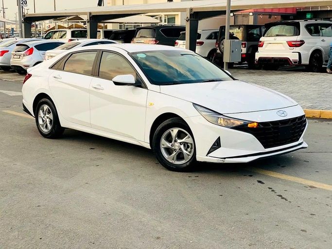 Used Hyundai Elantra VII (CN7), 1.6 l, 2023 in Sharjah by AL Irfan  Used cars, White color.  | AUTO.AE