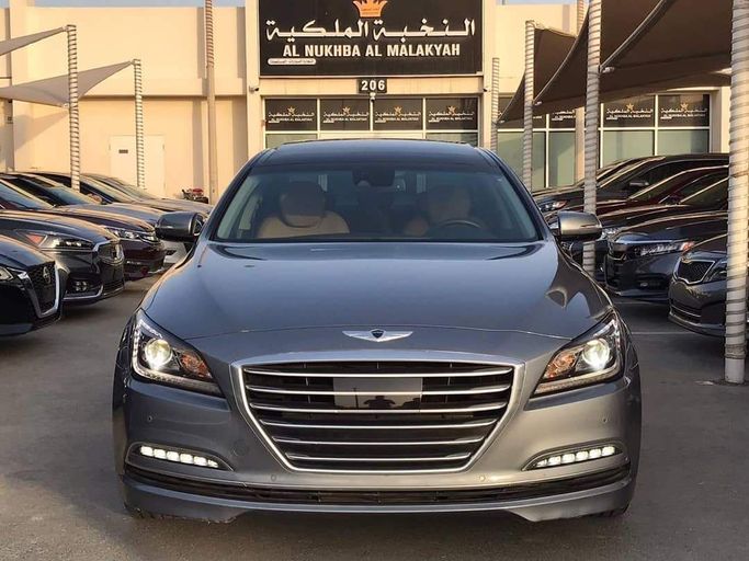 Used Hyundai Genesis II, 5.0 l, 2015 in Sharjah by Al Nukhba Al Malakyah Used Cars, Grey color. American Specs | AUTO.AE