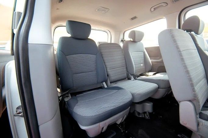 Used Hyundai H-1 II Facelift 2, 2.4 l, 2020 in Sharjah by First Choice Cars, White color. GCC Specs | AUTO.AE