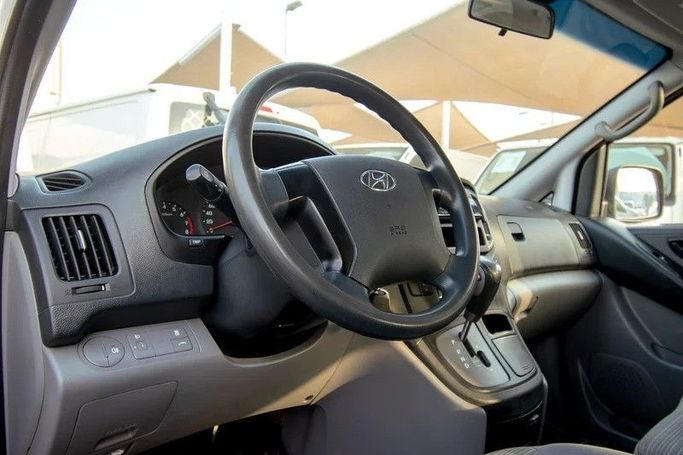 Used Hyundai H-1 II Facelift 2, 2.4 l, 2020 in Sharjah by First Choice Cars, White color. GCC Specs | AUTO.AE