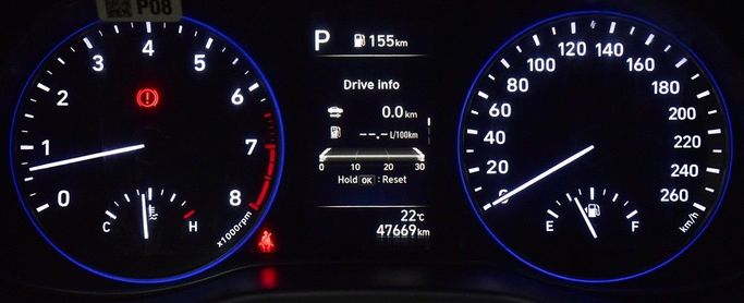 Подержанный Hyundai Kona I Рестайлинг, 2.0 л, 2023 в Шардже от Honey Gidosha Used Cars Tr. Голубой цвет.  | AUTO.AE