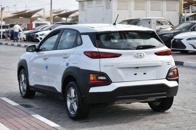 Used Hyundai Kona I, 1.6 l, 2020 in Sharjah by Alfaris Used Cars, White color. Other | AUTO.AE