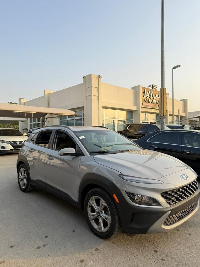 Used Hyundai Kona I Facelift, 2.0 l, 2022 in Sharjah by Al Masah Al Malakia, Grey color. American Specs | AUTO.AE