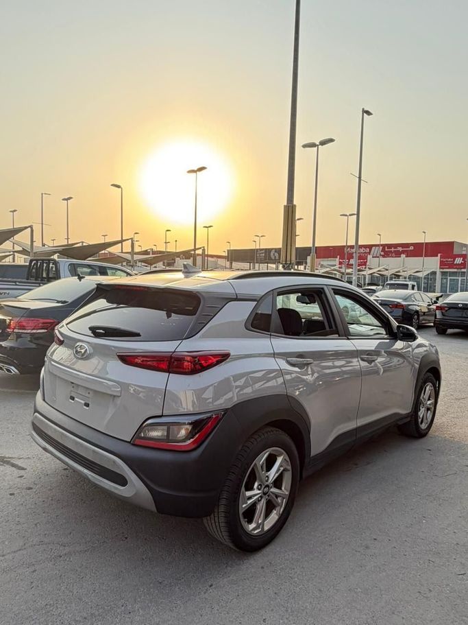 Used Hyundai Kona I Facelift, 2.0 l, 2022 in Sharjah by Al Masah Al Malakia, Grey color. American Specs | AUTO.AE