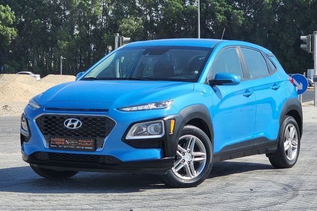 Подержанный Hyundai Kona I, 2.0 л, 2021 в Шардже от Nassem Al Sham Used Cars Синий цвет. Американская | AUTO.AE
