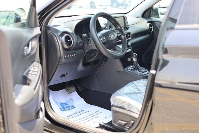 Подержанный Hyundai Kona I, 1.6 л, 2019 в Шардже от OMC Used Cars Черный цвет. Американская | AUTO.AE