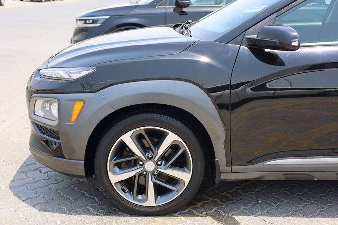 Подержанный Hyundai Kona I, 1.6 л, 2019 в Шардже от OMC Used Cars Черный цвет. Американская | AUTO.AE