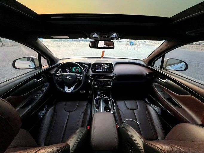 Подержанный Hyundai Santa Fe IV (China Market), 2.0 л, 2019 в Шардже от Al Rukin Al Saudi Белый цвет. Корейская | AUTO.AE