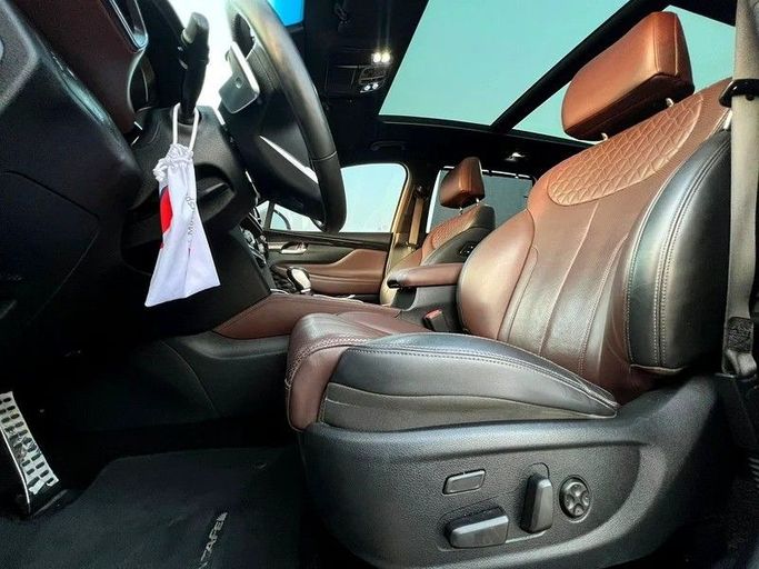 Подержанный Hyundai Santa Fe IV (China Market), 2.0 л, 2019 в Шардже от Al Rukin Al Saudi Белый цвет. Корейская | AUTO.AE