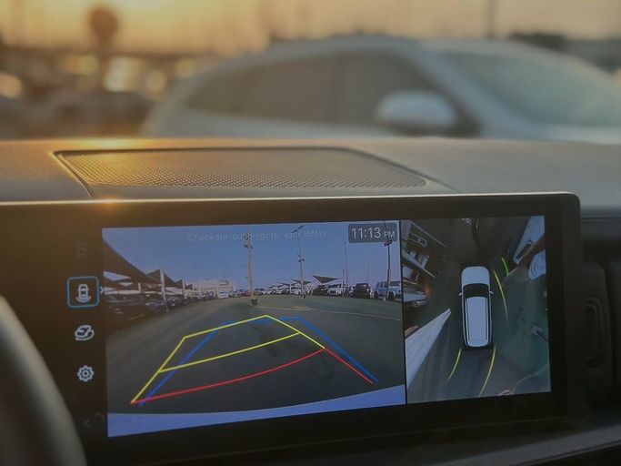 Used Hyundai Santa Fe V (MX5), 1.6 l, 2024 in Sharjah by Badar Used Cars, White color.  | AUTO.AE