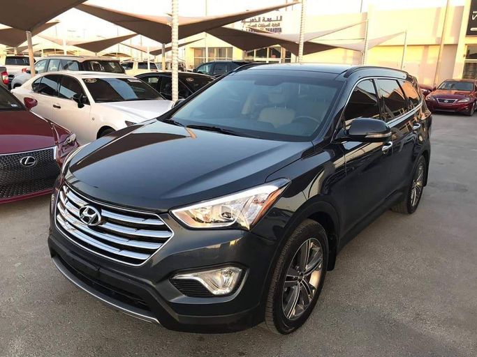 Used Hyundai Santa Fe III Facelift, 3.3 l, 2015 in Sharjah by Al Nukhba Al Malakyah Used Cars, Black color. American Specs | AUTO.AE