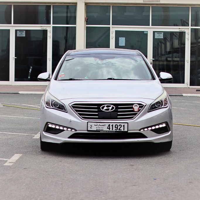 Used Hyundai Sonata VII (LF), 2.0 l, 2015 in Sharjah by MK Cars, Silver color. American Specs | AUTO.AE