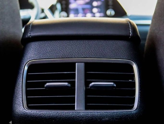 Подержанный Hyundai Sonata VIII (DN8), 2.5 л, 2023 в Шардже от Al Sayed Khamis Used Cars Белый цвет. GCC | AUTO.AE