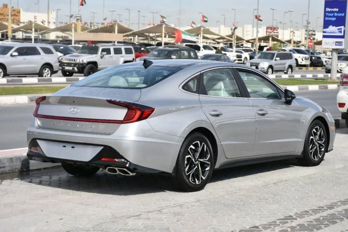 Used Hyundai Sonata VIII (DN8), 2.0 l, 2023 in Sharjah by Alfaris Used Cars, Silver color. Other | AUTO.AE