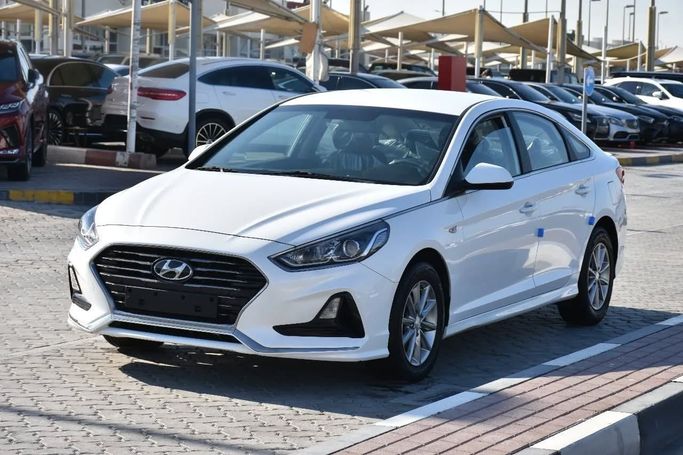 Used Hyundai Sonata VII (LF) Facelift, 2.0 l, 2019 in Sharjah by Alfaris Used Cars, White color. Other | AUTO.AE