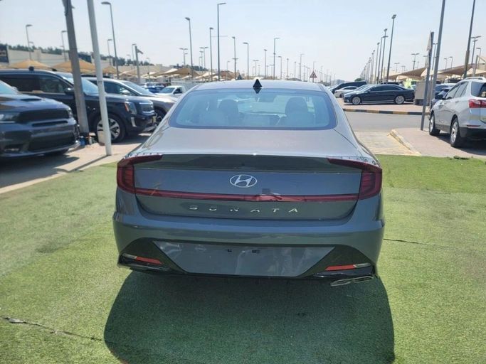 Used Hyundai Sonata VIII (DN8), 2.5 l, 2023 in Sharjah by Tabarak Used Cars, Silver color. American Specs | AUTO.AE