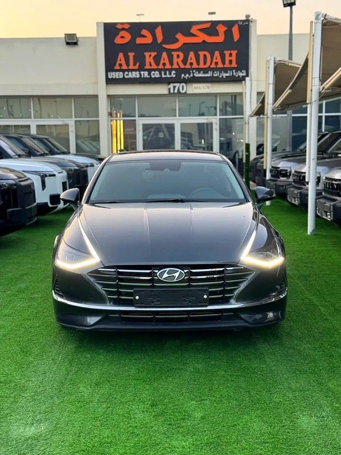 Used Hyundai Sonata VII (LF) Facelift, 2.0 l, 2020 in Sharjah by Almasar Used Cars, Grey color. GCC Specs | AUTO.AE