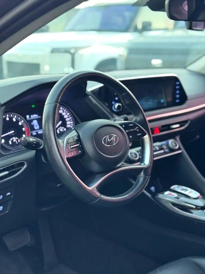 Used Hyundai Sonata VII (LF) Facelift, 2.0 l, 2020 in Sharjah by Almasar Used Cars, Grey color. GCC Specs | AUTO.AE