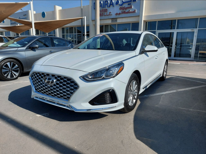 Used Hyundai Sonata VII (LF) Facelift, 2.4 l, 2018 in Sharjah by Daira Used Cars, White color. American Specs | AUTO.AE