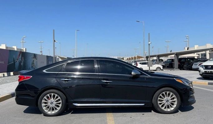 Подержанный Hyundai Sonata VII (LF), 2.4 л, 2015 в Шардже от Halla Cars Черный цвет. Американская | AUTO.AE