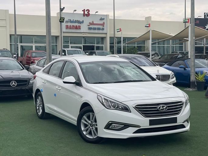 Used Hyundai Sonata VII (LF) Facelift, 2.0 l, 2018 in Sharjah by Badar Used Cars, White color.  | AUTO.AE