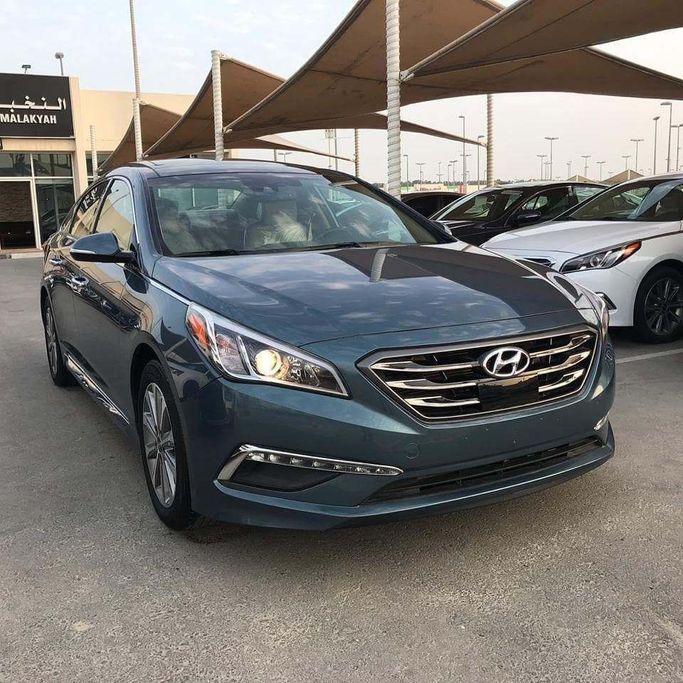 Used Hyundai Sonata VII (LF), 2.4 l, 2016 in Sharjah by Al Nukhba Al Malakyah Used Cars, Grey color. American Specs | AUTO.AE