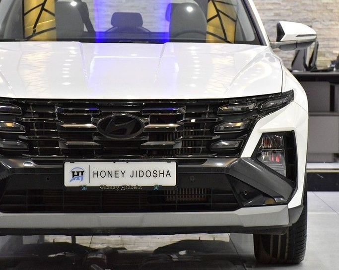 جديدة Hyundai Tucson شد الوجه IV, 1.5 l, 2025 في في الشارقة من Honey Gidosha Used Cars Tr.، اللون أبيض.  | AUTO.AE