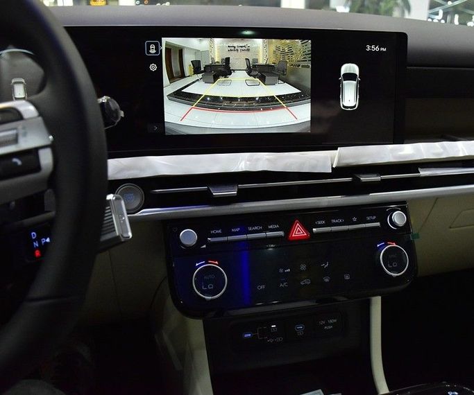 جديدة Hyundai Tucson شد الوجه IV, 1.5 l, 2025 في في الشارقة من Honey Gidosha Used Cars Tr.، اللون فضي.  | AUTO.AE