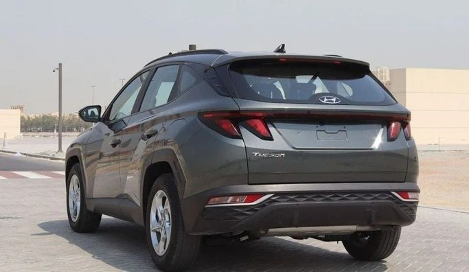 Подержанный Hyundai Tucson IV, 2.0 л, 2024 в Шардже от Al Sayed Khamis Used Cars Серый цвет. GCC | AUTO.AE