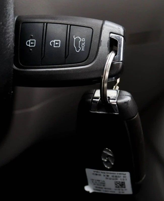 Подержанный Hyundai Tucson IV, 2.0 л, 2022 в Шардже от Al Sayed Khamis Used Auto Trading Белый цвет. GCC | AUTO.AE