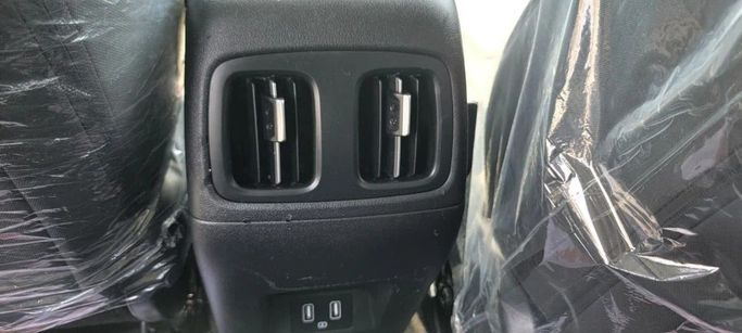 Подержанный Hyundai Tucson IV, 2.5 л, 2022 в Шардже от Tabarak Used Cars Белый цвет. Американская | AUTO.AE