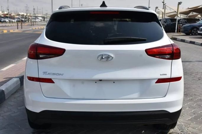 Used Hyundai Tucson III Facelift, 1.6 l, 2021 in Sharjah by Alfaris Used Cars, White color. Other | AUTO.AE