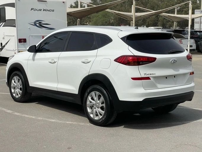 Used Hyundai Tucson III Facelift, 2.0 l, 2021 in Sharjah by Noor Al Seyoh Used Cars, White color. GCC Specs | AUTO.AE