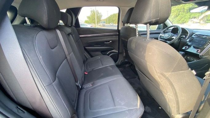 Used Hyundai Tucson IV, 2.5 l, 2022 in Sharjah by Halla Cars, Grey color. American Specs | AUTO.AE