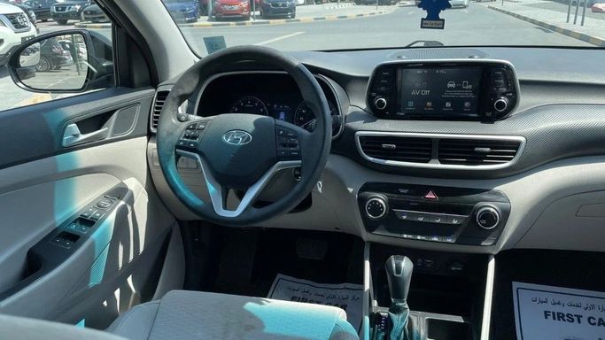 Подержанный Hyundai Tucson III Рестайлинг, 2.0 л, 2021 в Шардже от Halla Cars Черный цвет. Американская | AUTO.AE