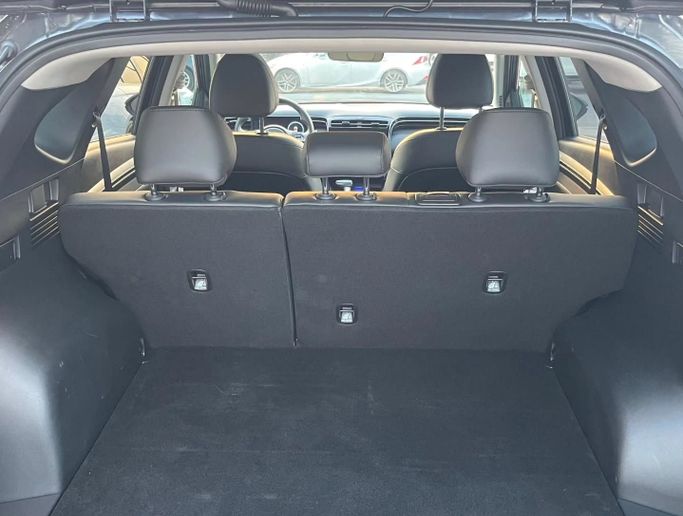 Подержанный Hyundai Tucson IV, 2.5 л, 2023 в Шардже от Al Nukhba Al Malakyah Used Cars Черный цвет. Американская | AUTO.AE