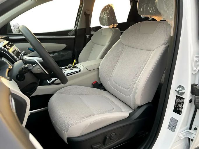 New Hyundai Tucson IV, 1.6 l, 2024 in Sharjah by Al Wisam Al Malaki Used Cars, White color. GCC Specs | AUTO.AE