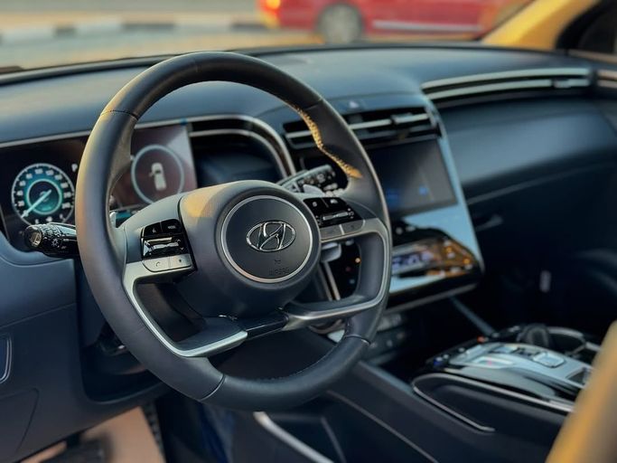 Used Hyundai Tucson IV, 2.0 l, 2022 in Sharjah by Badar Used Cars, Black color.  | AUTO.AE